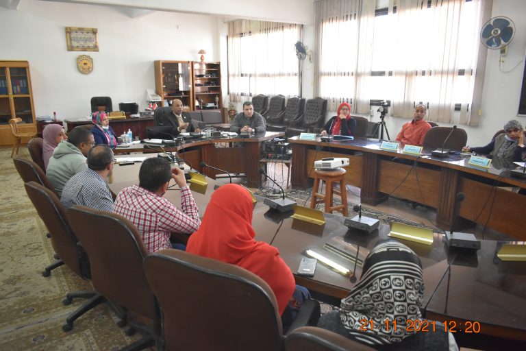 فاعليه اجتماع مع إدارتي شئون العاملين والدراسات العليا لتفعيل خدمات برنامج زاد