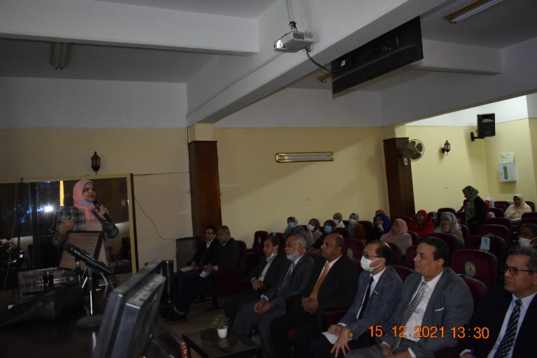 ورشة عمل بعنوان تحليل نتائج الاختبارات