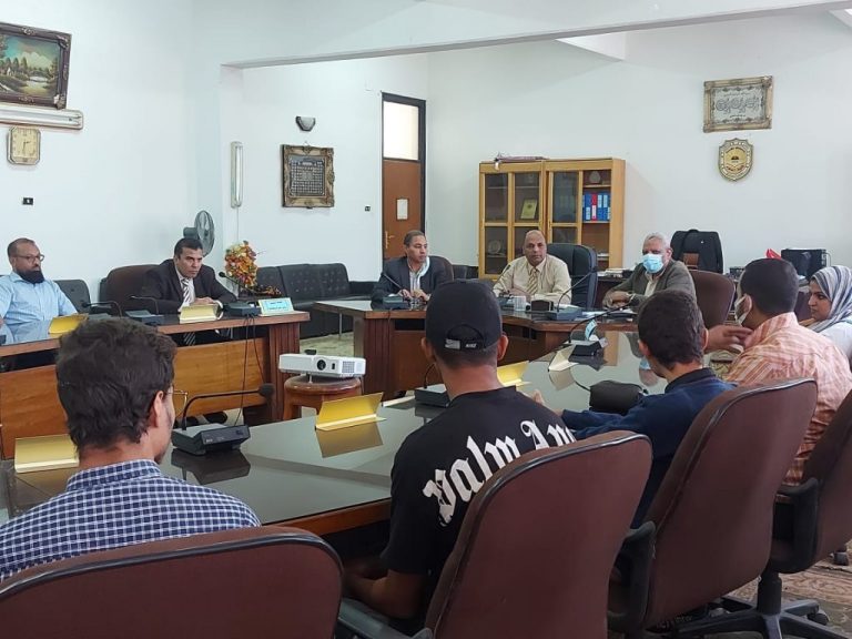 كلية العلوم تنتهي من تسجيل مقررات الساعات المعتمدة