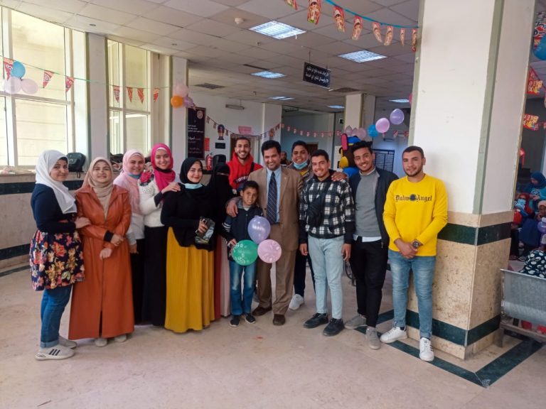 زيارة اتحاد الطلاب لمعهد الاورام بسوهاج