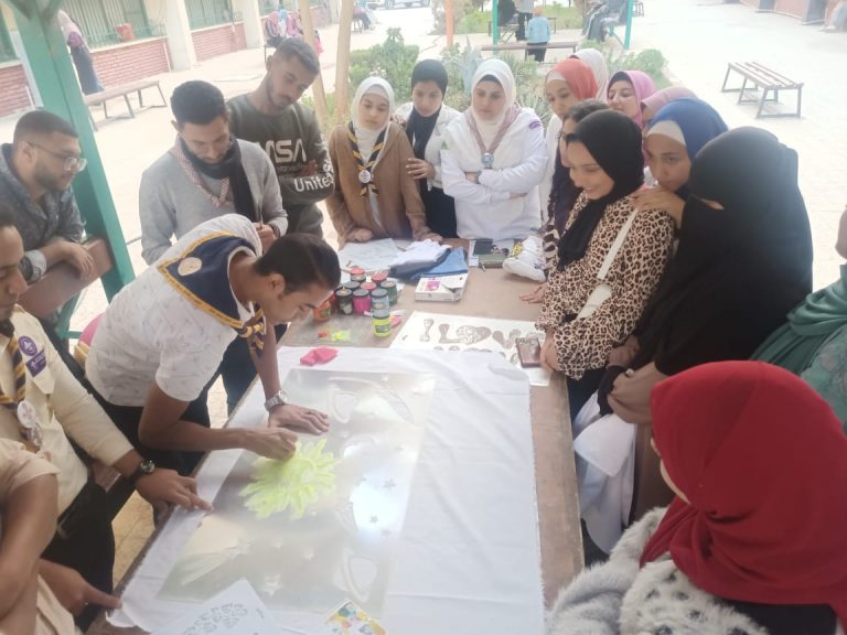 ورشه الجوالة والخدمة العامة لتعليم الحرف اليدوية