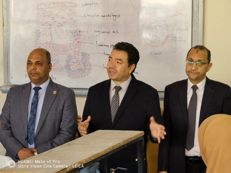 Protocol of cooperation between university of Sohag and the Enterprise Development Agency in Sohag for Medium, Small and Micro and projects in the field of leadership