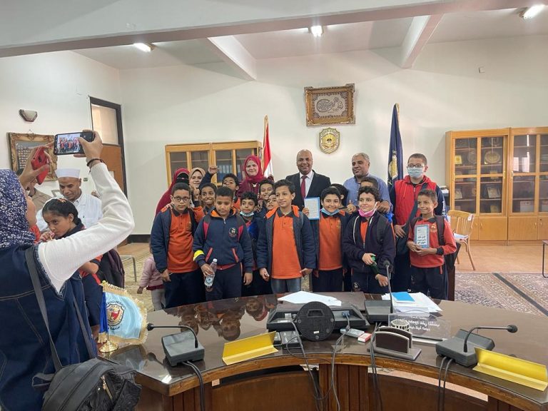 استقبال الكلية طلاب وطالبات المرحلة الابتدائية بمدرسة ابوبكر الصديق بالكوامل