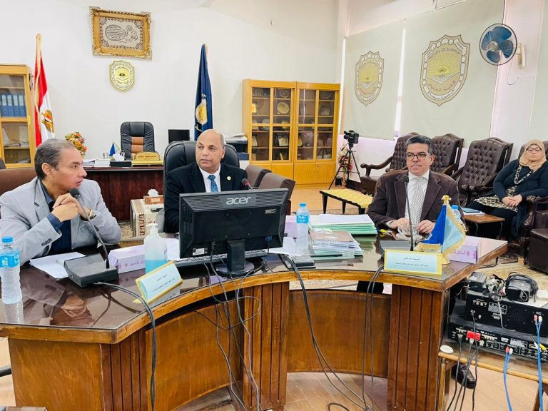 مجلس كليه العلوم بسوهاج رقم 504