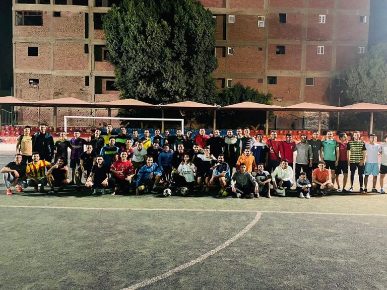 دورة رمضانية لطلاب وطالبات الكلية فى الالعاب ( كرة قدم – كرة السلة _ تنس الطاوله _ قوة الذراعين _ اللياقة البدنية)