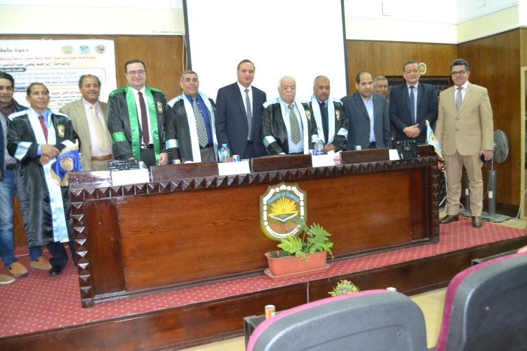 مناقشة رسالة الماجستير للباحث / إبراهيم يحيي عبدالناصرالمهندس