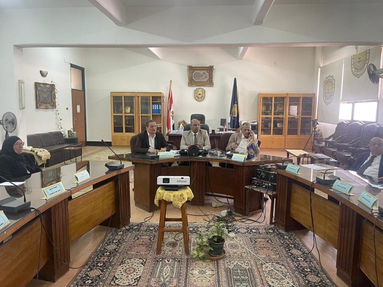 اجتماع لشرح نظام البيرول ومزاياه لكلية العلوم