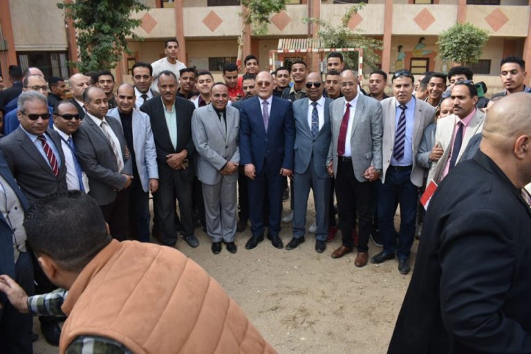 النعماني يتقدم مسيرة ضخمة وحاشدة إلى صناديق إقتراع الانتخابات الرئاسية ٢٠٢٤