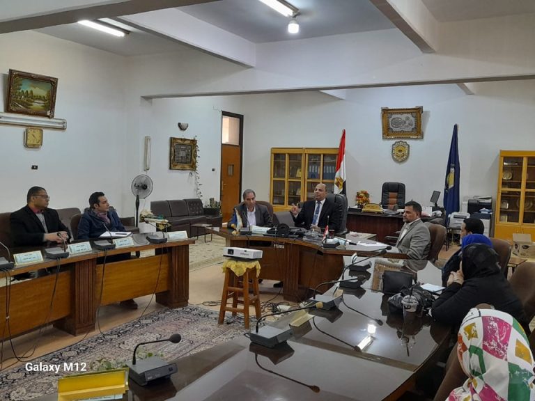 Faculty Dean’s meeting with Student Affairs and Academic Advising