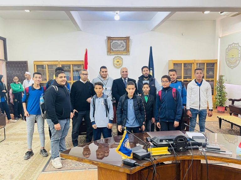 زيارة مدرسة الكوثر الرسمية للغات لكلية العلوم