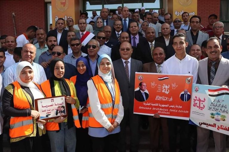 كلية العلوم تشارك فى المبادرة الرئاسية “بداية”