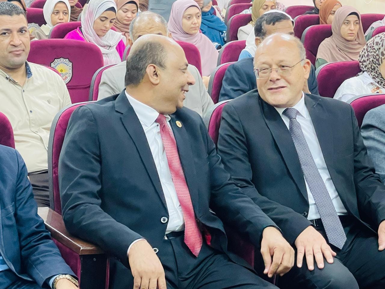 فريق البحث الطلاب بكلية العلوم