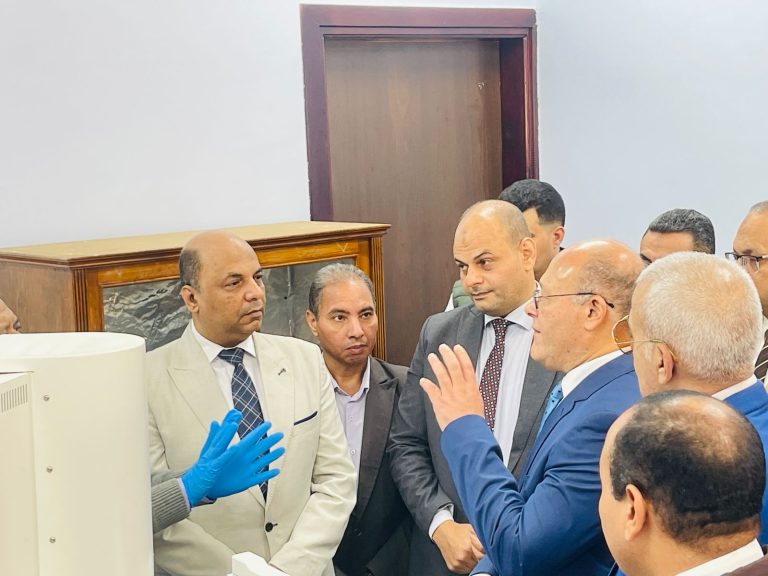 الميكروسكوب الالكتروني (19)