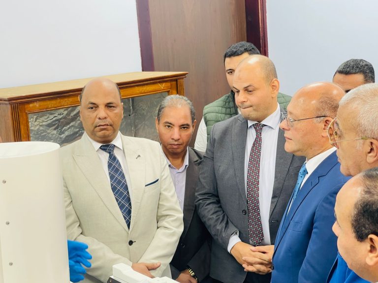 الميكروسكوب الالكتروني (21)