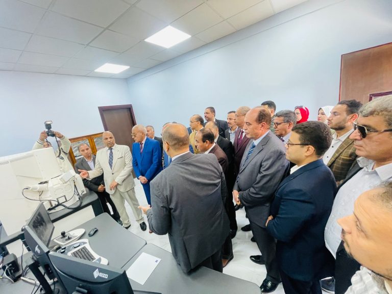 الميكروسكوب الالكتروني (54)