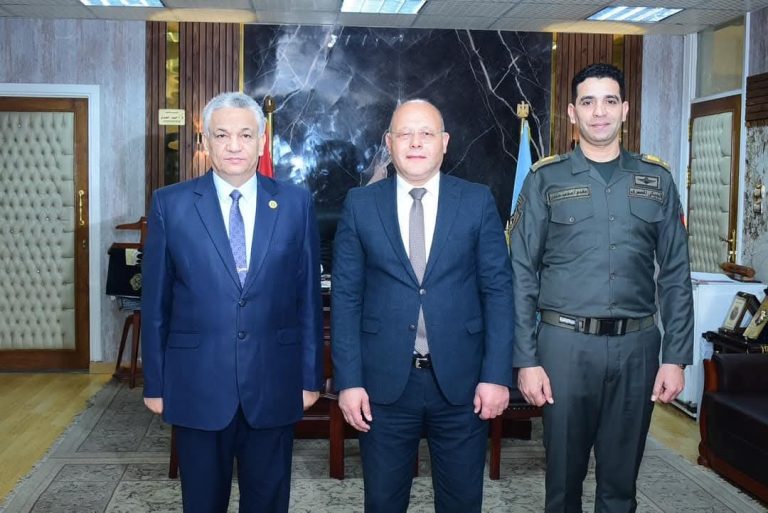 تمكين ودمج وشمول ذوي القدرات الخاصة بمختلف كليات جامعة سوهاج