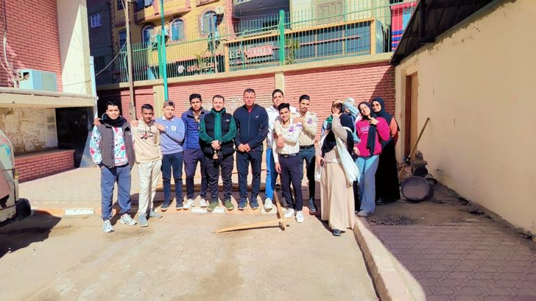 انطلقت فعاليات معسكر الإعداد والتدريب لعشيرة الجوالة بكلية العلوم استعدادًا للمشاركة في المهرجان الكشفي والإرشادي الثامن لجوالى وجوالات جامعة سوهاج للعام الجامعي 2024-2025.