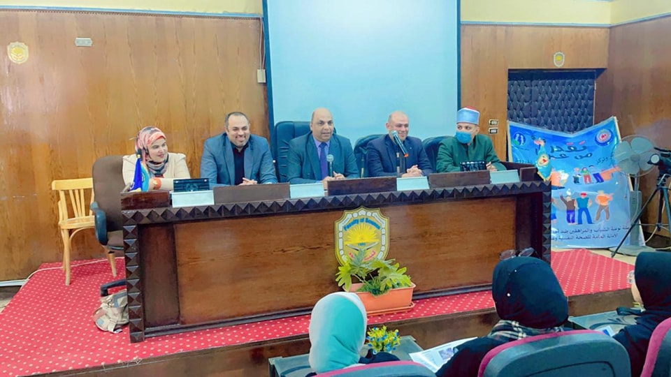 ندوة تثقيفية بعنوان “مخاطر الإدمان على المجتمع”