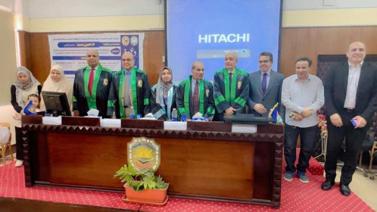 مناقشة رسالة ماجستير للطالبة/ الآء العربي محمود