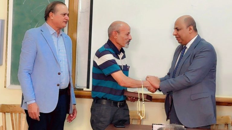 تكريم الأستاذ أحمد محمد محمود بمناسبة تقاعده بقسم الجيولوجيا