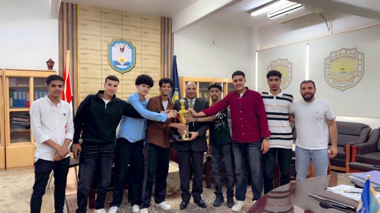 Receiving the Winners of the Sports Activity Competition