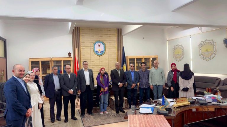 مسابقة “الطالب المثالي والطالبة المثالية