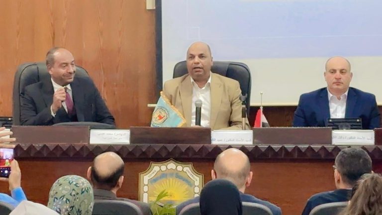 الحفاظ على البيئة مسؤولية قومية” ندوة توعوية بكلية العلوم