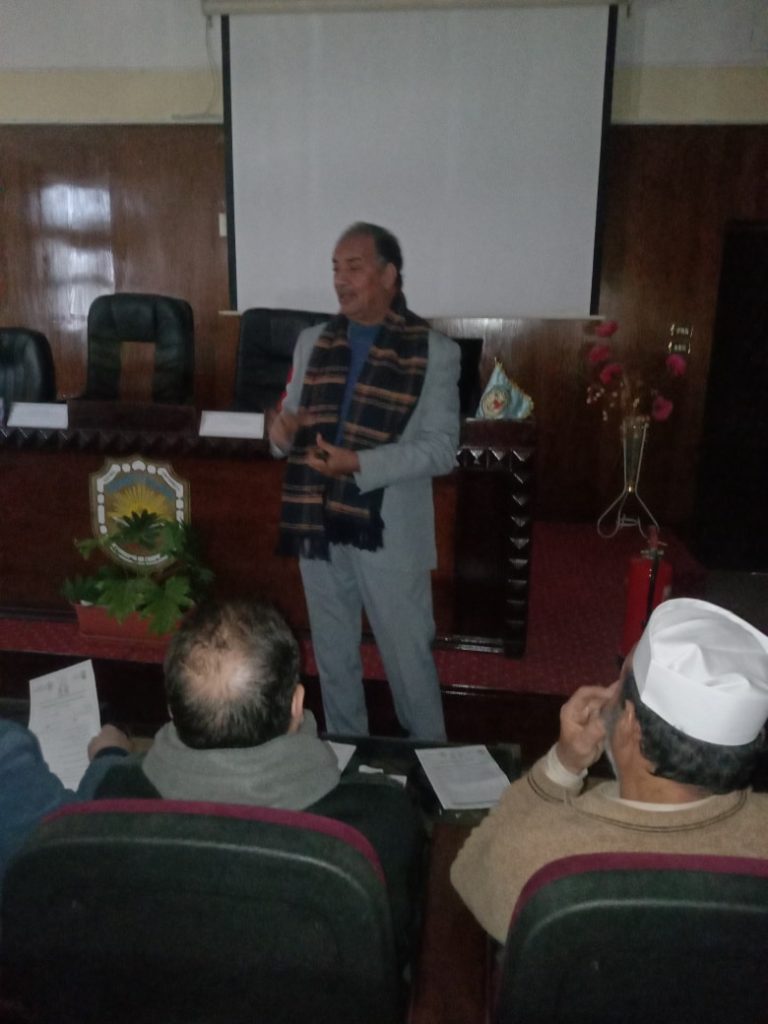 محاضرة توعوية للأستاذ الدكتور/ رأفت الخطيب – بعنوان أساسيات الأمن والسلامة