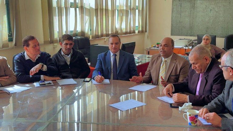 انعقاد مجلس قسم الجيولوجيا برئاسة ا.د/ عميد الكلية