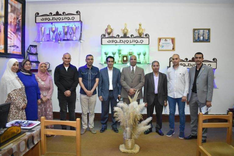 كلية العلوم تتحول إلى ملحمة إدارية تنبض بالتحول الرقمي في مسابقة أفضل الإدارات