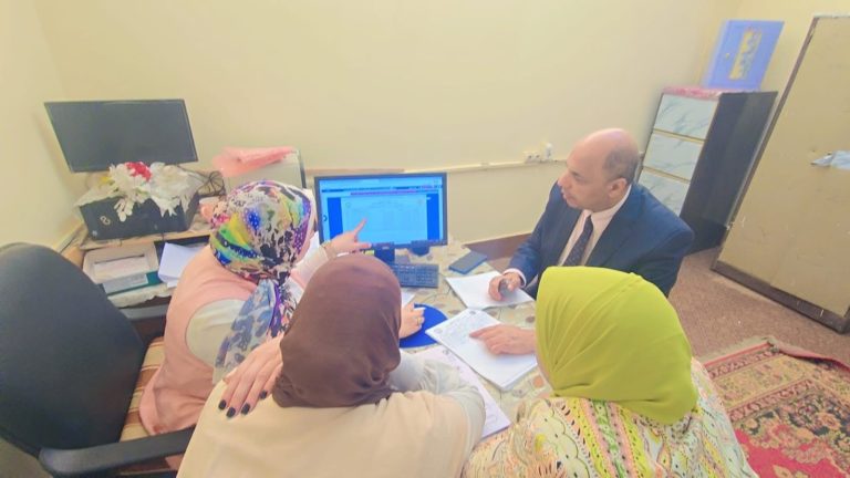 متابعة سير العمل داخل وحدة الخدمات الإلكترونية